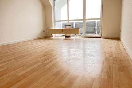 Wohnung Neuburg - 3 Zimmer, 65 m&sup2;, 430&euro; | Angebot:25895810