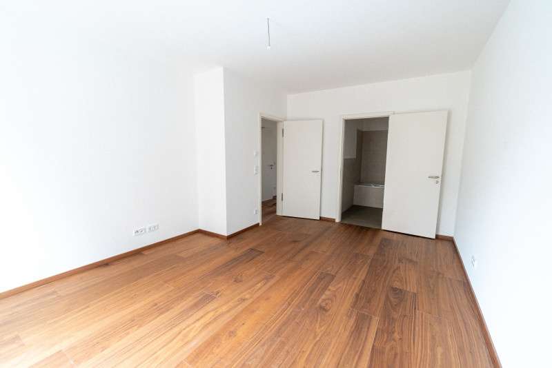 Etagenwohnung Frankfurt (Oder) - 4 Zimmer, 114 m&sup2;, 1.821&euro; | Angebot:25041398