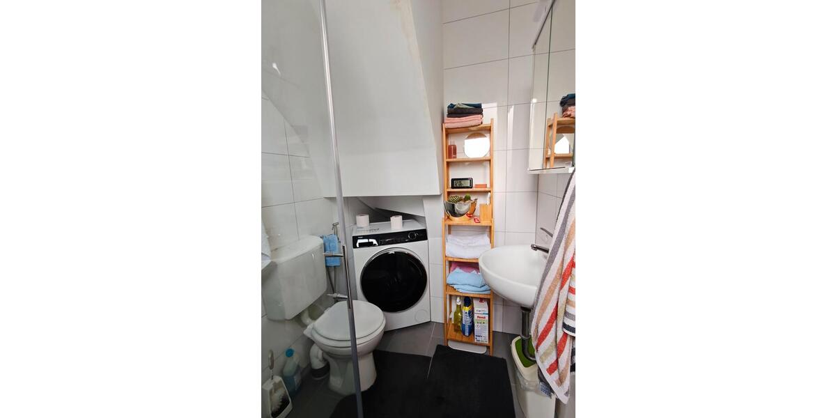 Wohnen auf Zeit Düsseldorf Stadtbezirk 8 - 1 Zimmer, 12 m&sup2;, 565&euro; | Angebot:26051036