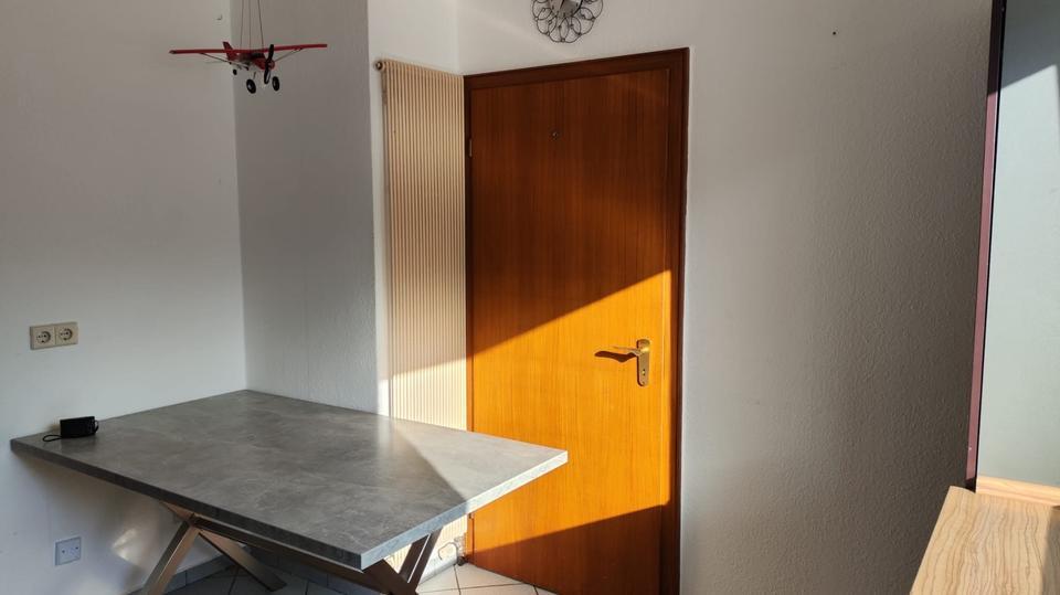 Helle 3-Zimmer-Wohnung mit Einbauküche direkt am Umweltzentrum