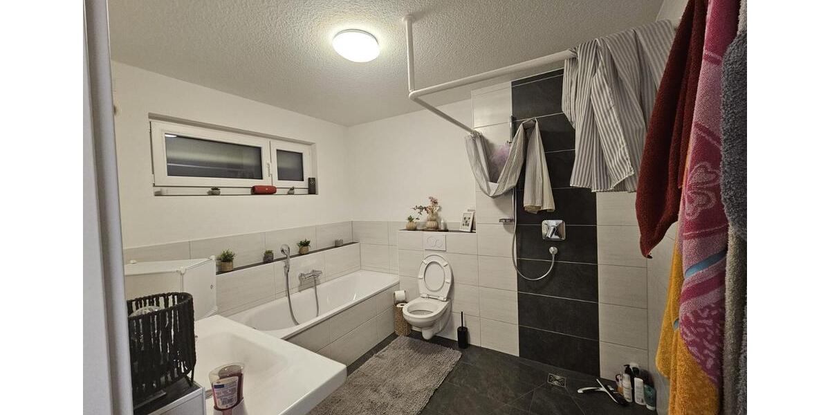 Etagenwohnung Bad Windsheim - 3 Zimmer, 90 m&sup2;, 1.050&euro; | Angebot:24442163