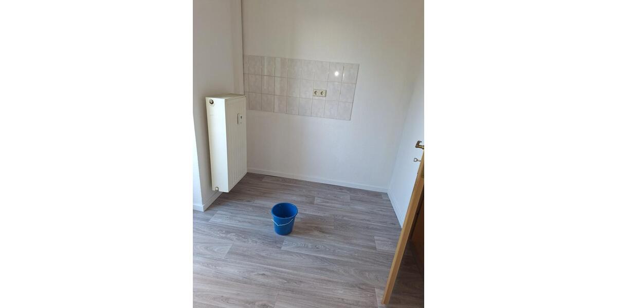 Schöne, komfortable 2-Raum-Wohnung mit Balkon in OelsnitzVogtland 2 zimmer