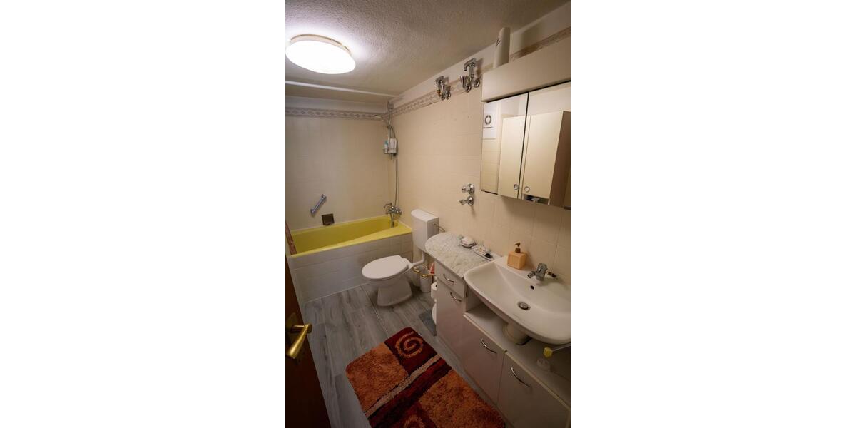 Etagenwohnung Bergisch Gladbach Gronau - 2 Zimmer, 70 m&sup2;, 970&euro; | Angebot:25942458