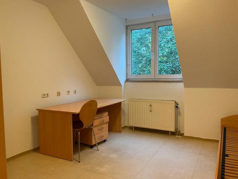 Möbliertes Studentenapartment- Only for Students zimmer
