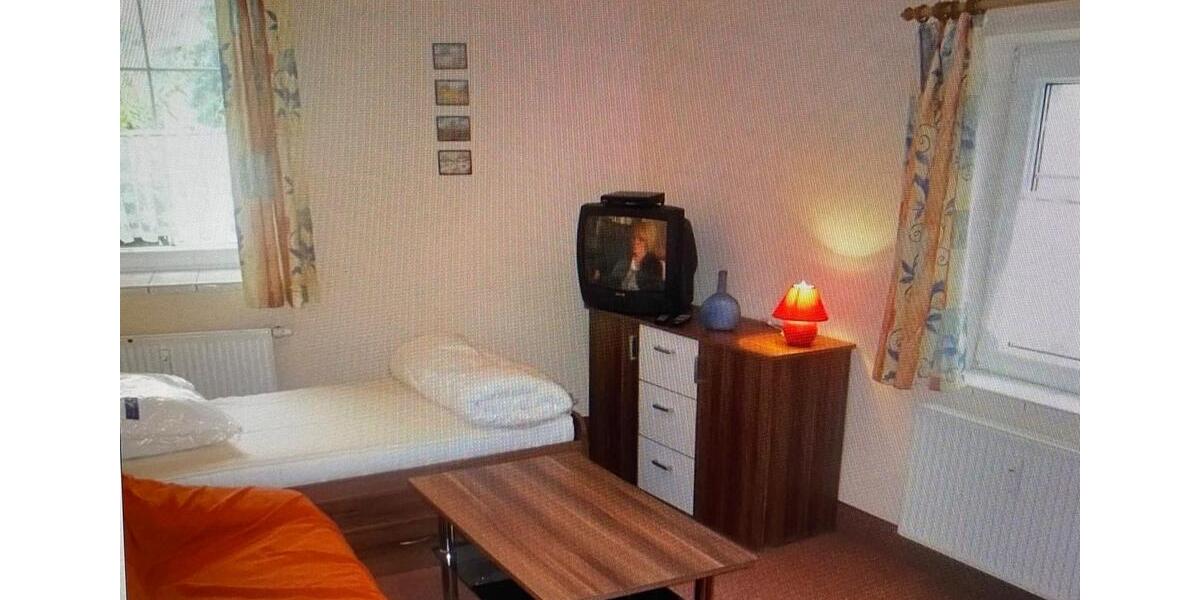 Erdgeschoßwohnung Senftenberg - 1 Zimmer, 29 m&sup2;, 390&euro; | Angebot:26013923
