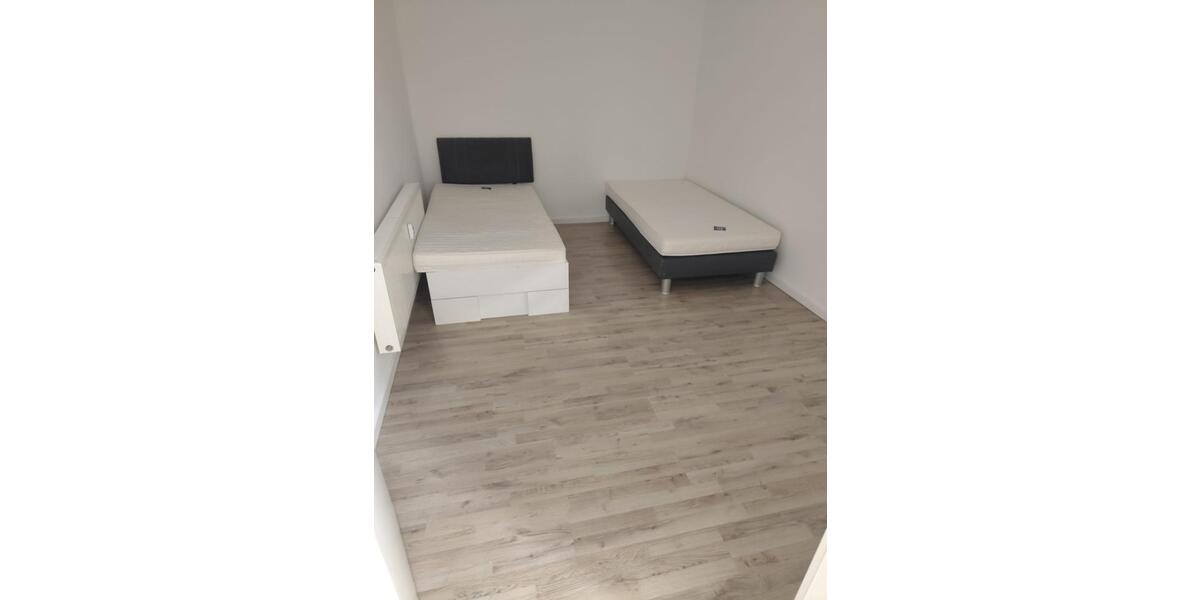 Etagenwohnung Bad Hersfeld - 1 Zimmer, 80 m&sup2;, 900&euro; | Angebot:26629140
