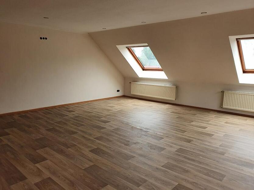 OberWohnung zu vermieten