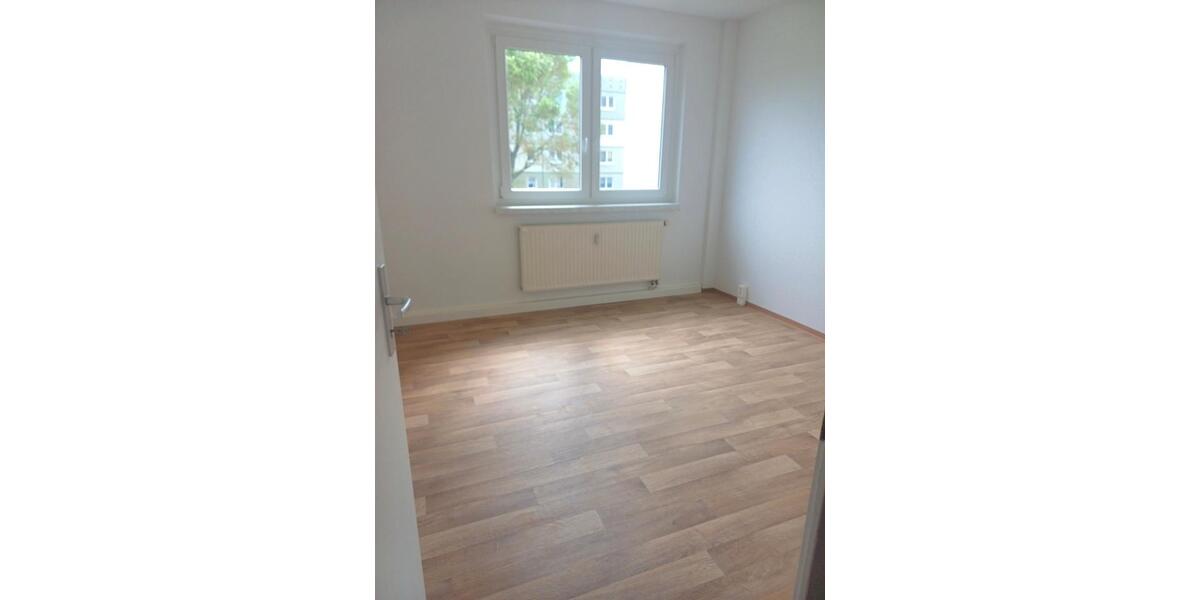 Etagenwohnung Bad Langensalza - 5 Zimmer, 43 m&sup2;, 262&euro; | Angebot:26663845