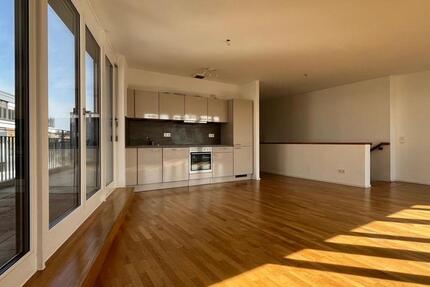 Wohnung Stuttgart - 4 Zimmer, 135 m&sup2;, 2.076&euro; | Angebot:26068595