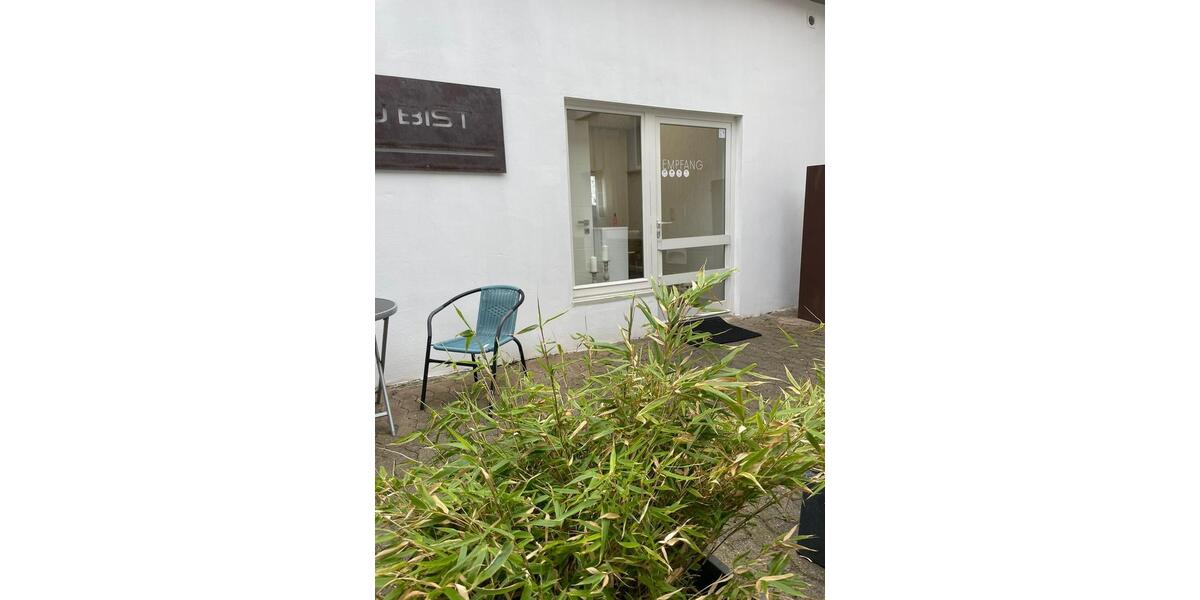 Gewerbefläche zu vermieten – 80 m² – Tiftlingerode zimmer