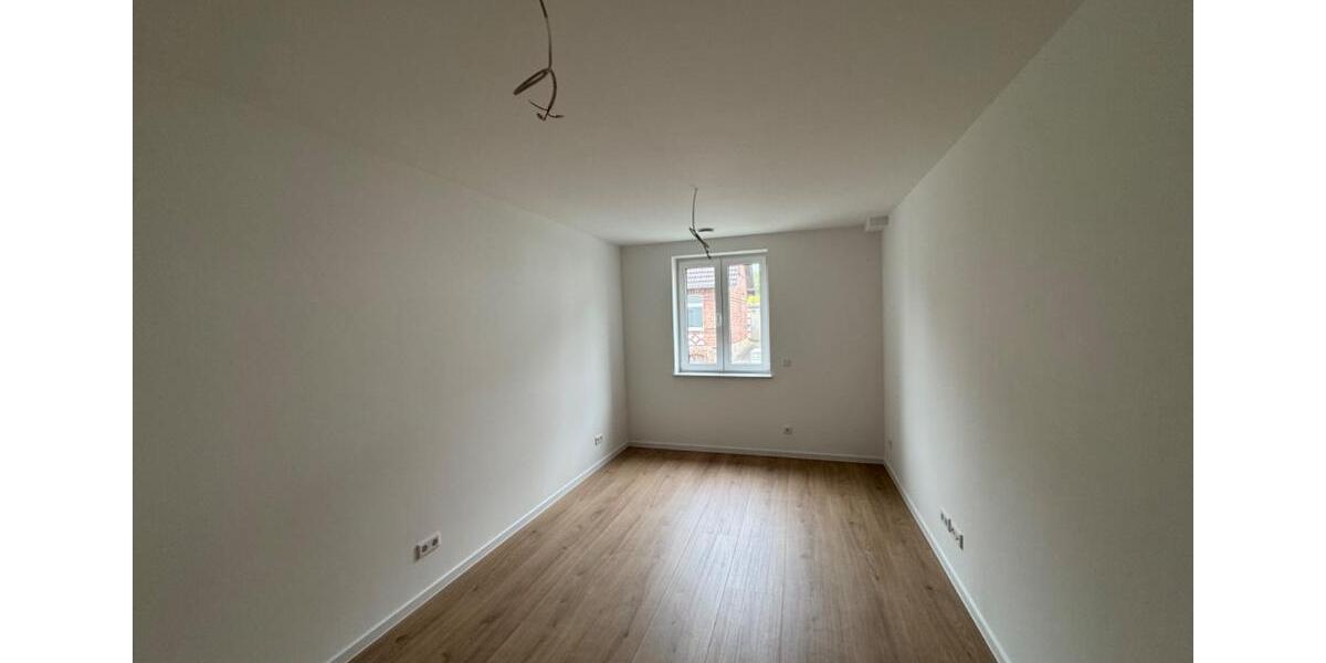 Hochparterre Altenbeken - 3 Zimmer, 95 m&sup2;, 950&euro; | Angebot:24524079