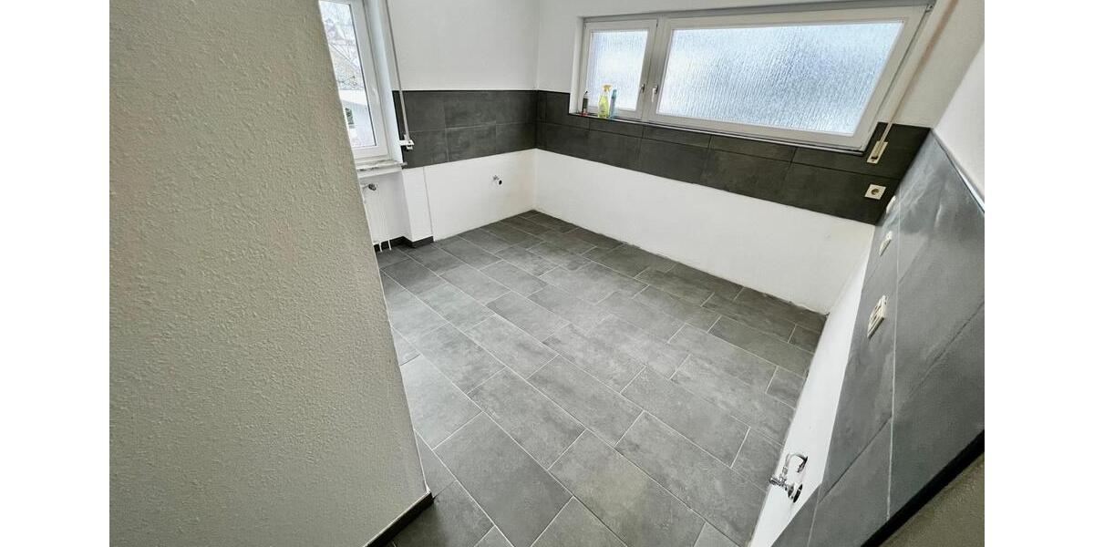 Etagenwohnung Wilnsdorf - 6.5 Zimmer, 120 m&sup2;, 1.150&euro; | Angebot:26566398