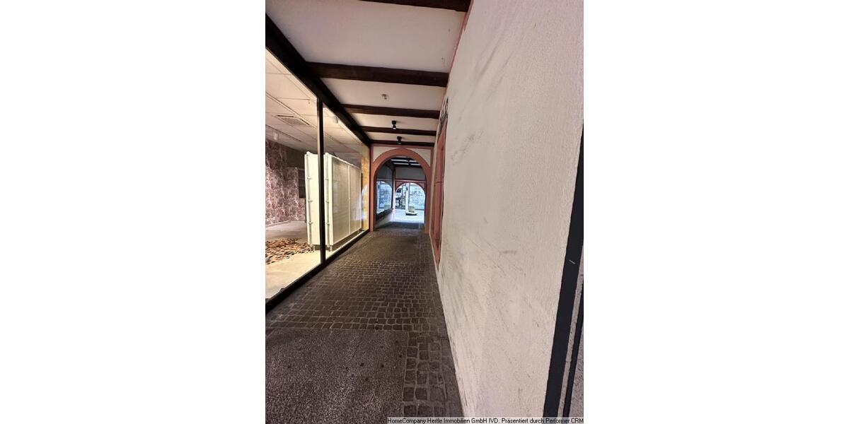 Gewerbeobjekt Freiburg im Breisgau - 2.000&euro; | Angebot:24790706