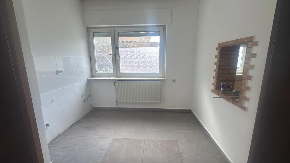 Etagenwohnung Neunkirchen - 4 Zimmer, 90 m&sup2;, 700&euro; | Angebot:26551288