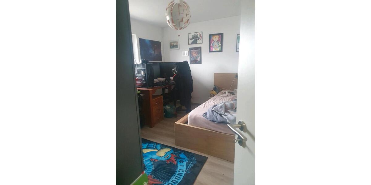 Etagenwohnung Neuenburg am Rhein - 3 Zimmer, 86 m&sup2;, 1.100&euro; | Angebot:24707224