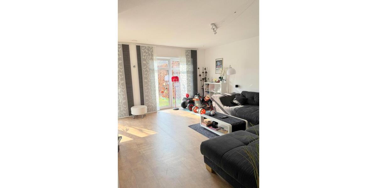 Erdgeschoßwohnung Rhauderfehn - 3 Zimmer, 107 m&sup2;, 750&euro; | Angebot:25654524
