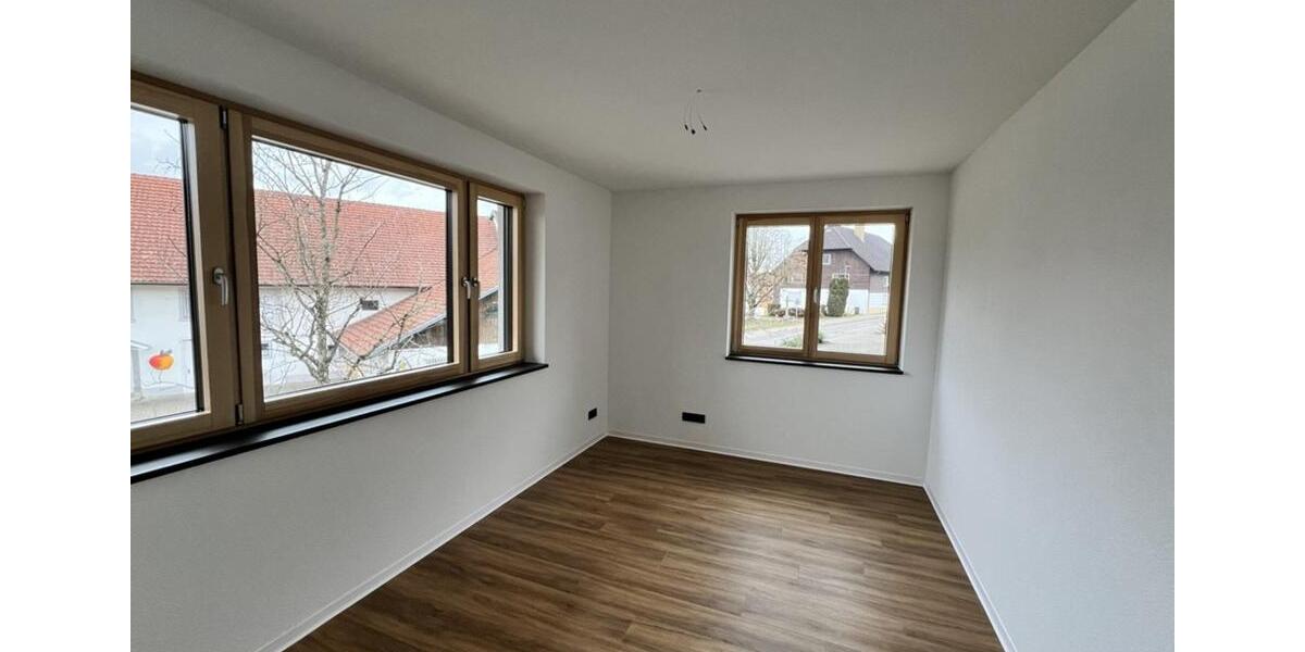 Dachgeschoßwohnung Albbruck - 4.5 Zimmer, 120 m&sup2;, 1.680&euro; | Angebot:24847922