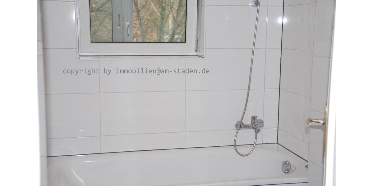 Etagenwohnung Saarbrücken Eschberg - 3 Zimmer, 80 m&sup2;, 900&euro; | Angebot:25167412