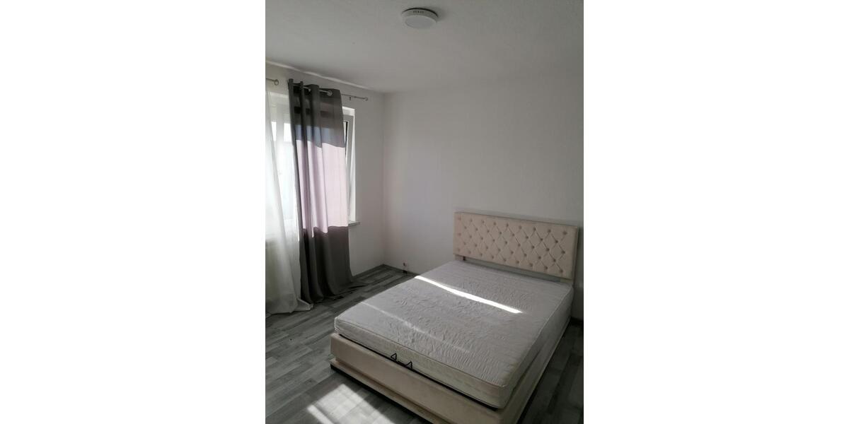 Etagenwohnung Neukieritzsch - 2 Zimmer, 50 m&sup2;, 500&euro; | Angebot:24842379