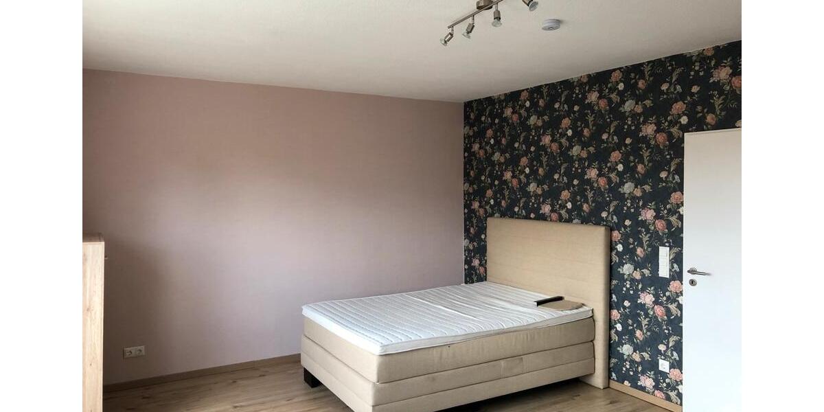 Wohnen auf Zeit Wolfsburg Alt-Wolfsburg - 1 Zimmer, 24 m&sup2;, 450&euro; | Angebot:25646038