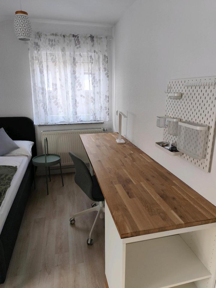 3 x WG Zimmer WG Wohnung Stuttgart Stammheim ruhig zentral zimmer