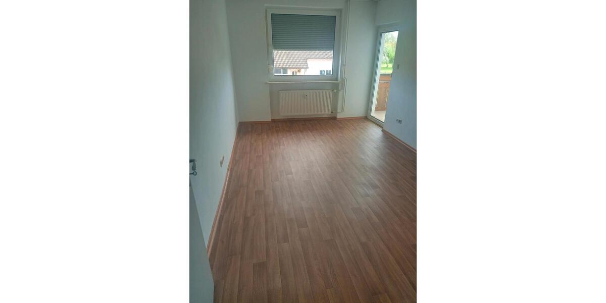 Etagenwohnung Untermerzbach - 3 Zimmer, 90 m&sup2;, 700&euro; | Angebot:26416922