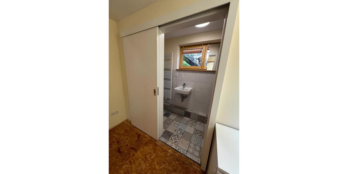 Etagenwohnung Kassel Harleshausen - 1.5 Zimmer, 55 m&sup2;, 590&euro; | Angebot:26334611