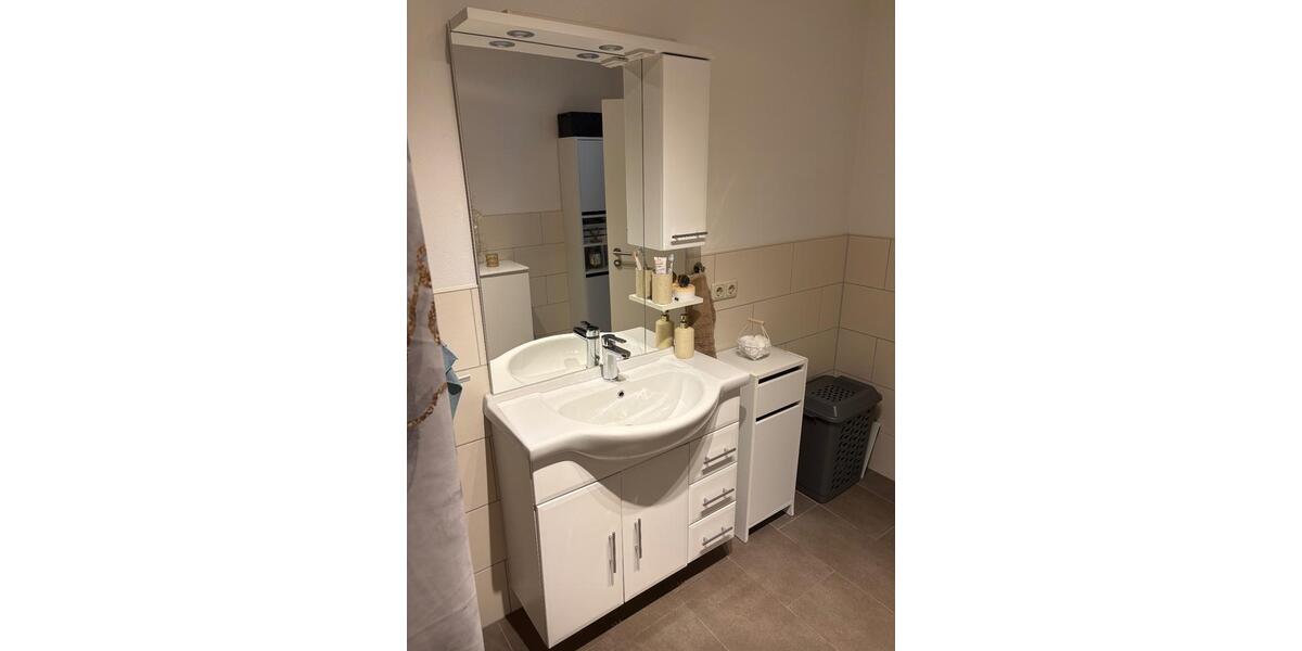 Erdgeschoßwohnung Dautphetal - 2 Zimmer, 74 m&sup2;, 600&euro; | Angebot:25885766