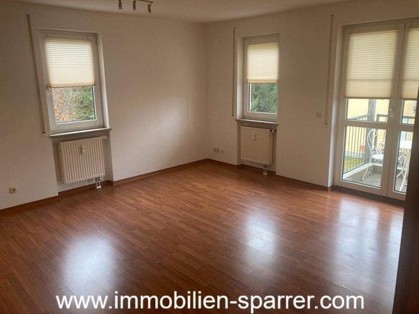 Etagenwohnung Weiden in der Oberpfalz - 1 Zimmer, 32 m&sup2;, 380&euro; | Angebot:25978588