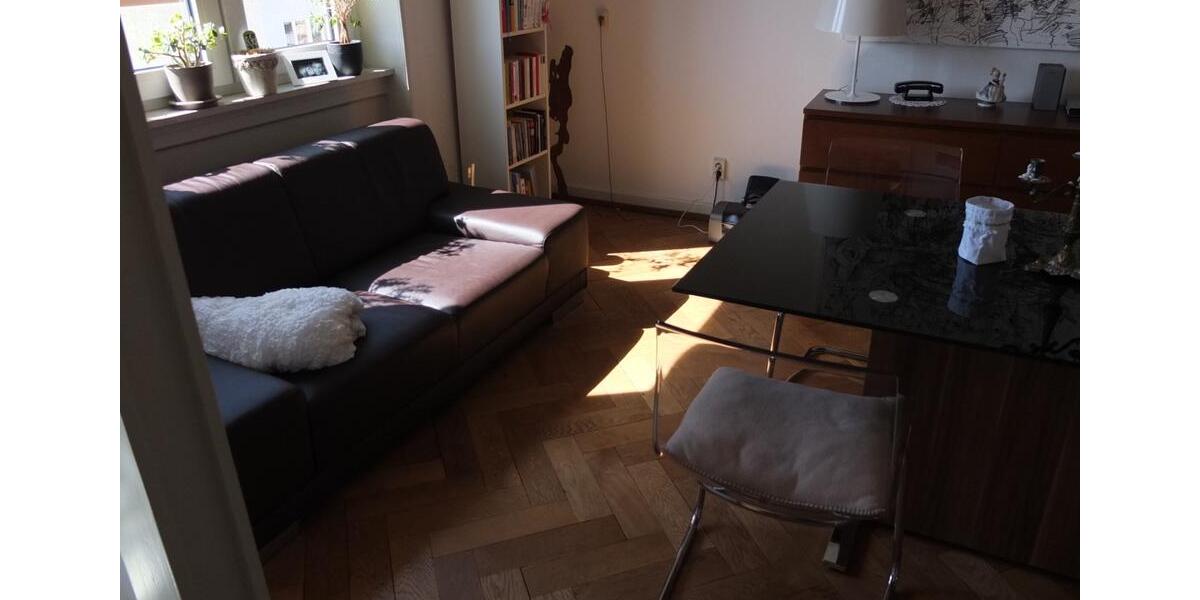 Etagenwohnung Saarbrücken Eschberg - 3 Zimmer, 80 m&sup2;, 900&euro; | Angebot:25167412