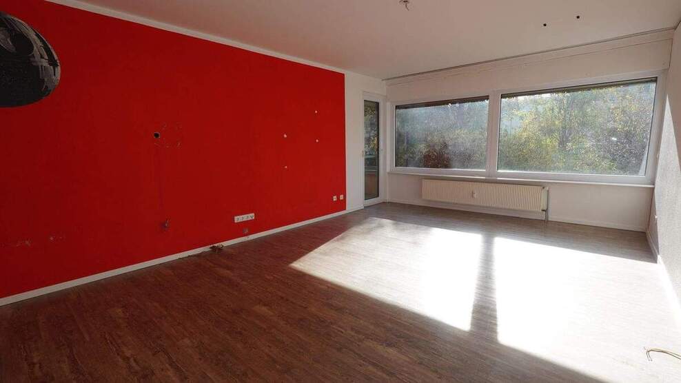 WOHNUNG MIT CHARME IM HOCHPARTERRE MIT BLICK INS GRÜNE 3 zimmer