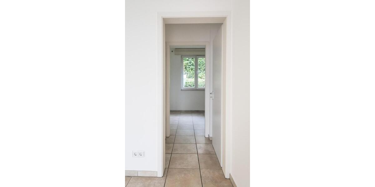 Etagenwohnung Tübingen Schönblick / Winkelwiese - 5.5 Zimmer, 149 m&sup2;, 2.000&euro; | Angebot:26024043