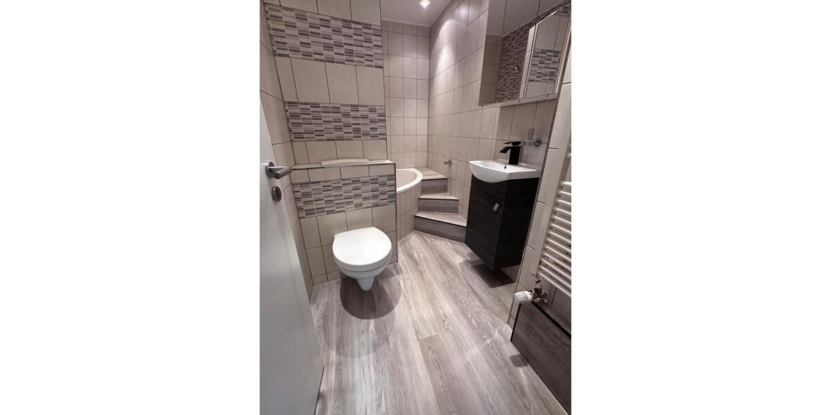 Dachgeschoßwohnung Bollendorf - 2 Zimmer, 97 m&sup2;, 680&euro; | Angebot:25900675