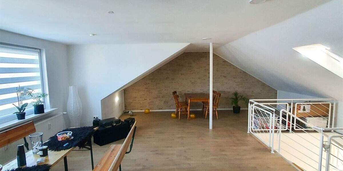 Etagenwohnung Nienburg - 4 Zimmer, 155 m&sup2;, 970&euro; | Angebot:25667281