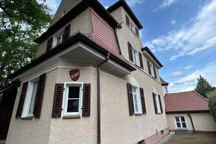 Zimmer mit Balkon in aktiver Studenten-Verbindung 1 zimmer
