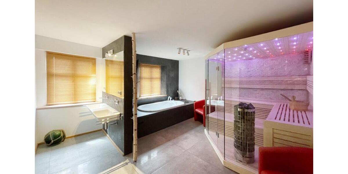 Maisonettenwohnung Bergen auf Rügen - 8 Zimmer, 180 m&sup2;, 1.620&euro; | Angebot:26320743