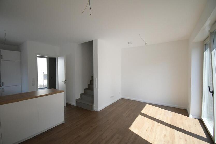6547 - Nachhaltiger Neubau mit Terrasse und Einbauküche – Reihenhaus im Marschwegviertel!