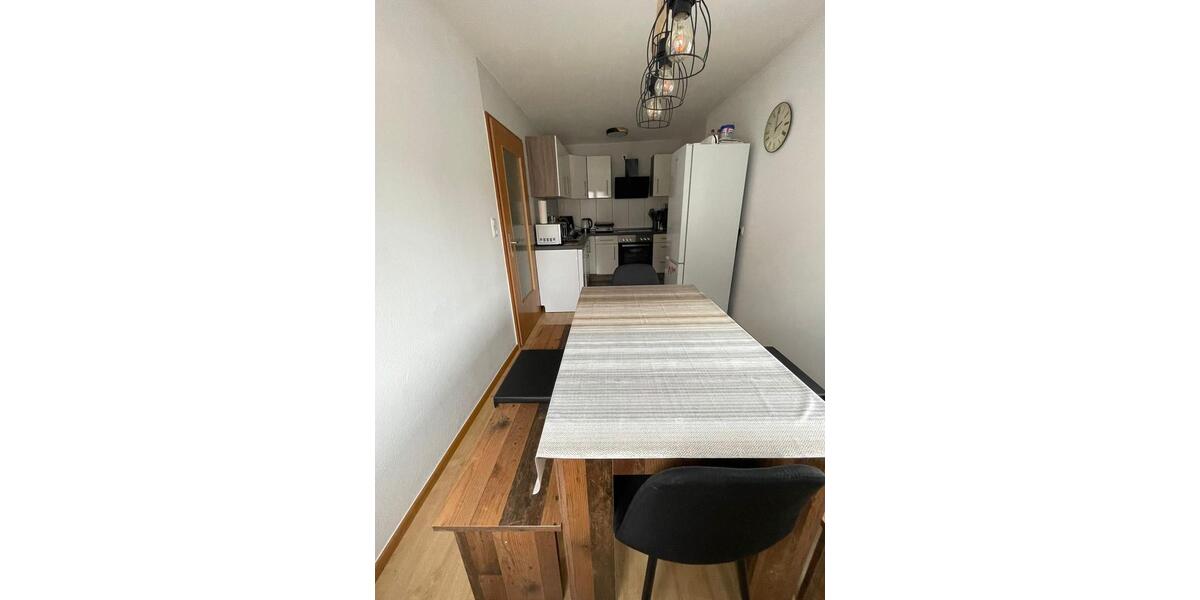 3-Zimmer Nichtraucher-Mietwohnung mit Balkon in Oettingen 3 zimmer