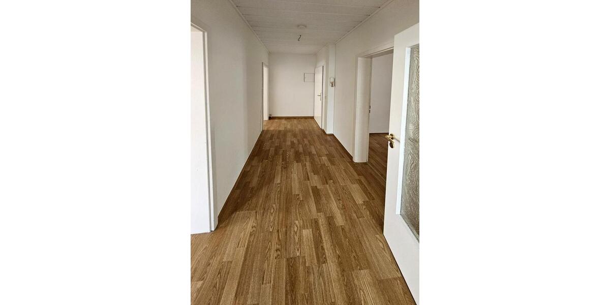 Erdgeschoßwohnung Heidenau - 3 Zimmer, 75 m&sup2;, 530&euro; | Angebot:24865959