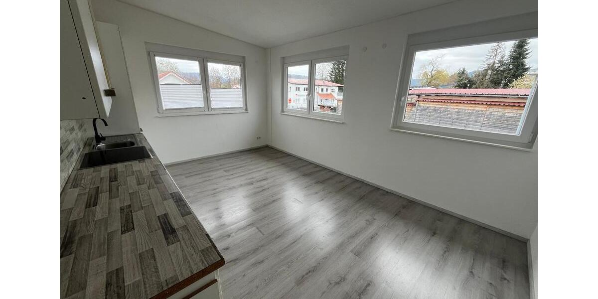Etagenwohnung Hechingen - 5 Zimmer, 1.200&euro; | Angebot:25872107