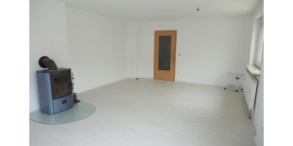 Erdgeschoßwohnung Wemding - 2 Zimmer, 90 m&sup2;, 850&euro; | Angebot:25283564