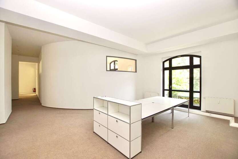 Büro in Wiesbaden 2.190 € 189 m²