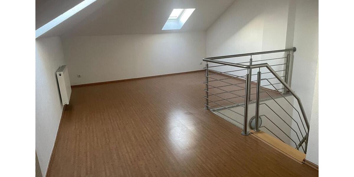 Etagenwohnung Lehrte - 4 Zimmer, 95 m&sup2;, 1.100&euro; | Angebot:24652111