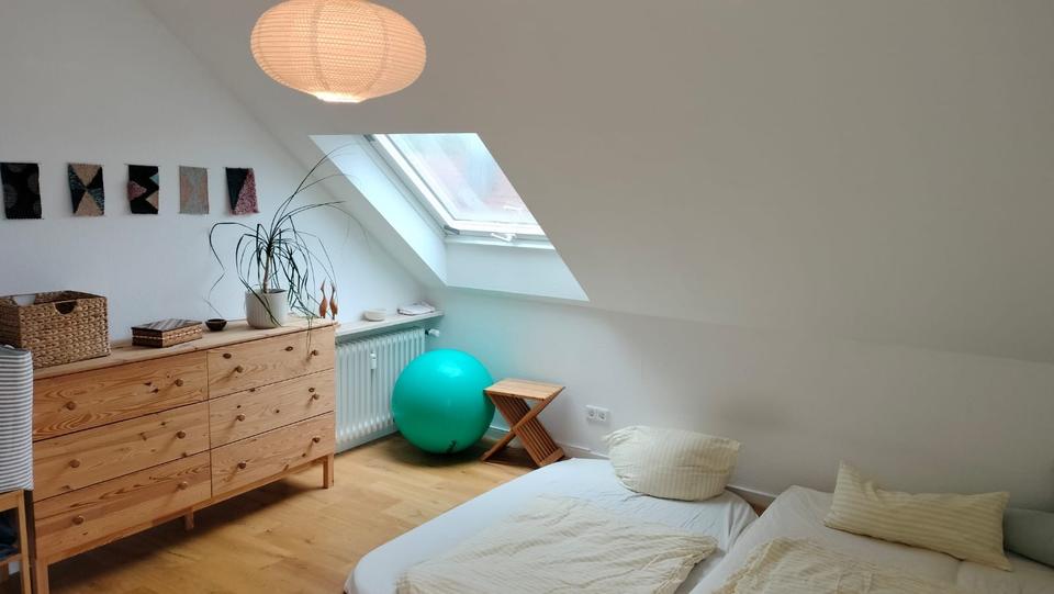 Dachgeschoßwohnung Ansbach - 3 Zimmer, 70 m&sup2;, 900&euro; | Angebot:26480034