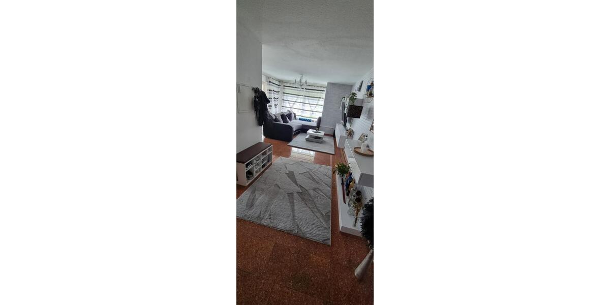 Erdgeschoßwohnung Crailsheim - 3 Zimmer, 70 m&sup2;, 690&euro; | Angebot:26705316