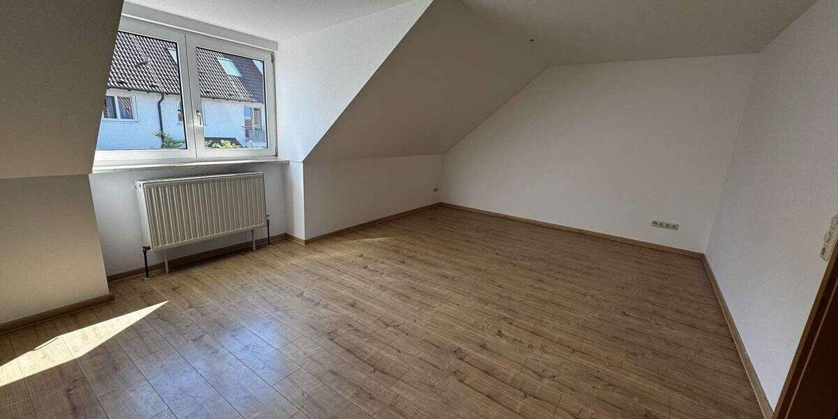 Etagenwohnung Bamberg Gaustadt - 3 Zimmer, 78 m&sup2;, 630&euro; | Angebot:24435832