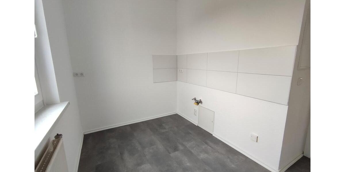 Etagenwohnung Bernsdorf - 3 Zimmer, 60 m&sup2;, 260&euro; | Angebot:19526210