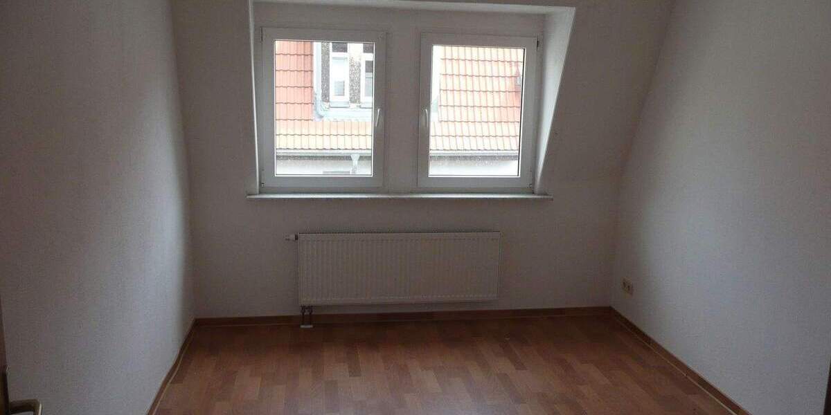 Etagenwohnung Pirna Sonnenstein - 2 Zimmer, 47 m&sup2;, 330&euro; | Angebot:25909295