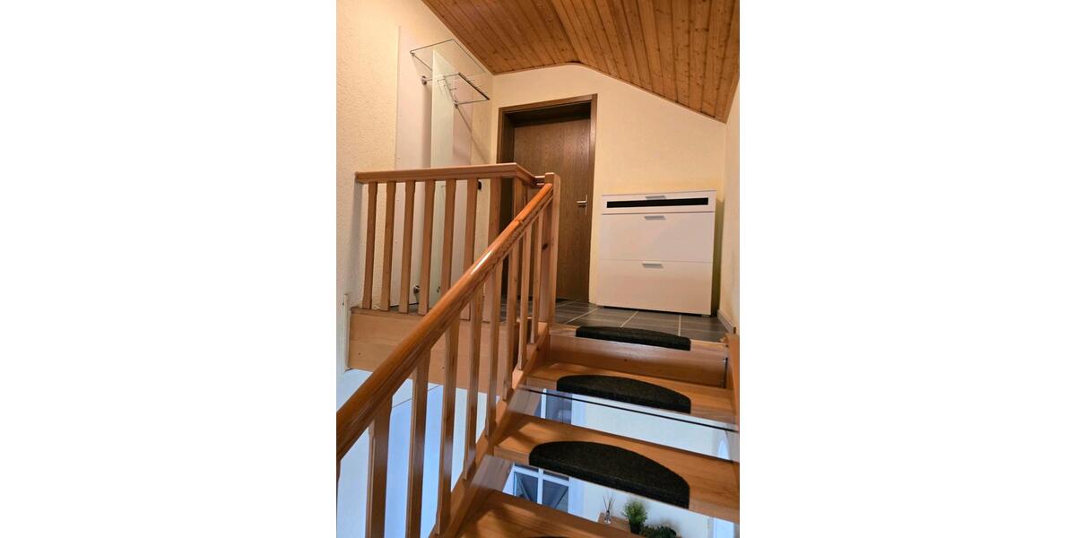 Dachgeschoßwohnung Teublitz - 2 Zimmer, 42 m&sup2;, 450&euro; | Angebot:25986579