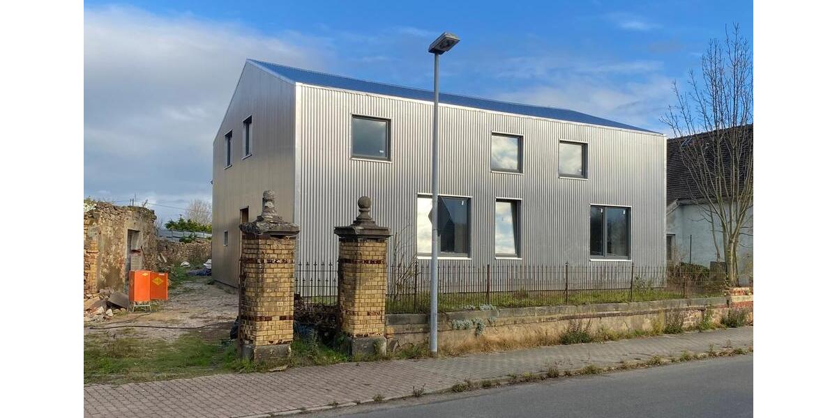 Modern saniertes Einfamilienhaus in Lossatal, Effizienzhaus 40 1 zimmer